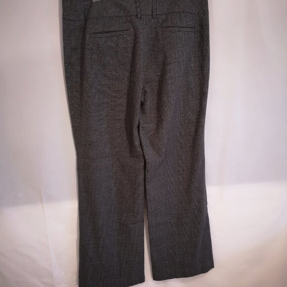 George Ladies Size Black & Grey Plaid Slight Flare Leg Dress Pants - Picture 2 of 7